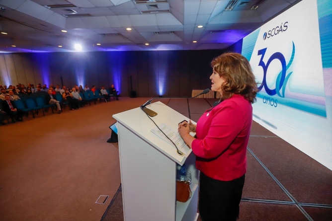 Governadora em exercício participa da comemoração dos 30 anos da SCGÁS