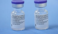 Pfizer fecha acordo para produção de vacinas no Brasil