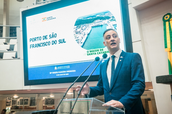  Presidente do Porto de São Francisco do Sul, Cleverton Elias Vieira.