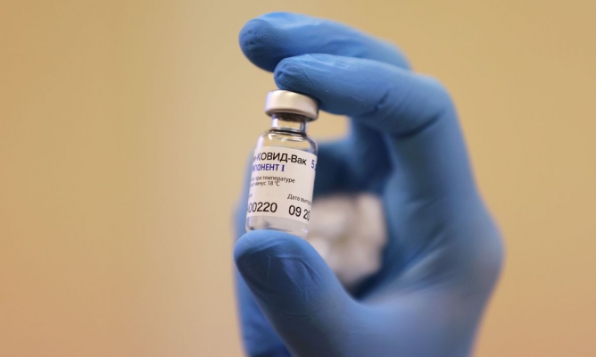 Pazuello: vacinação pode priorizar 1ª dose no maior número de pessoas